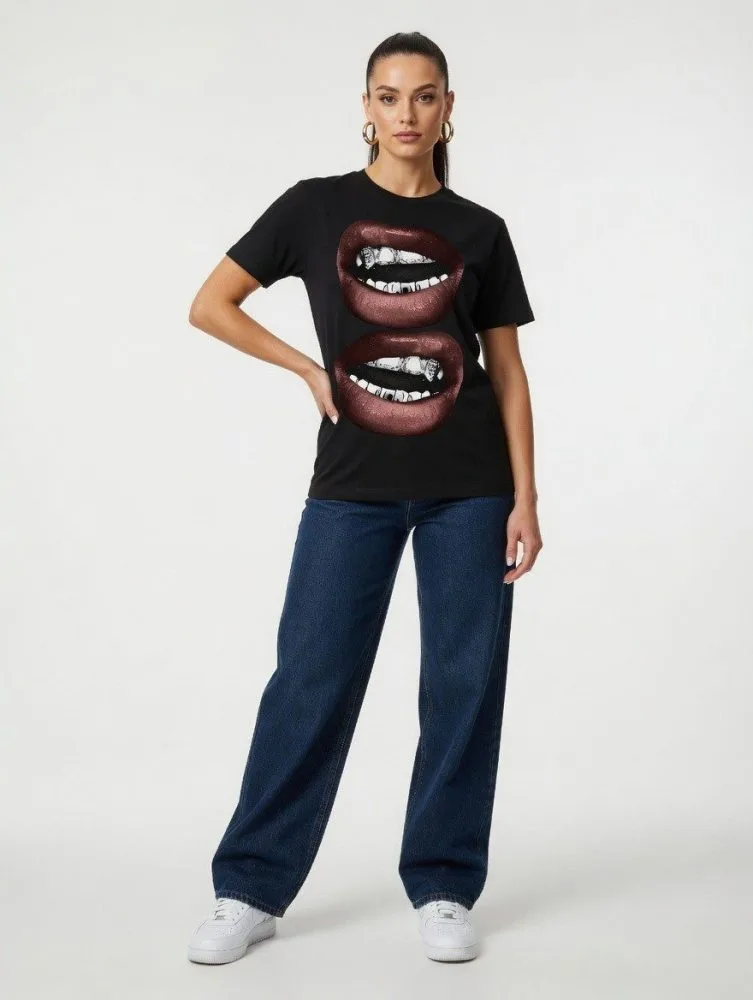 LIPS DOWN SHOULDER OVERSIZE TEE